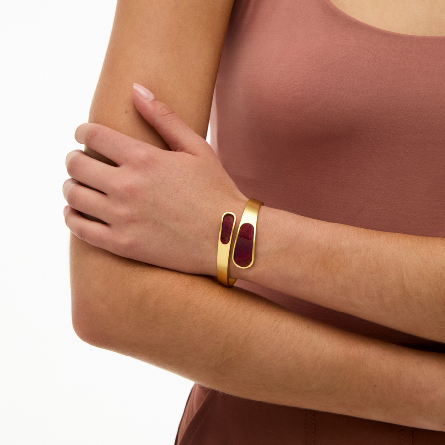 Lyra Bezel Hinge Cuff